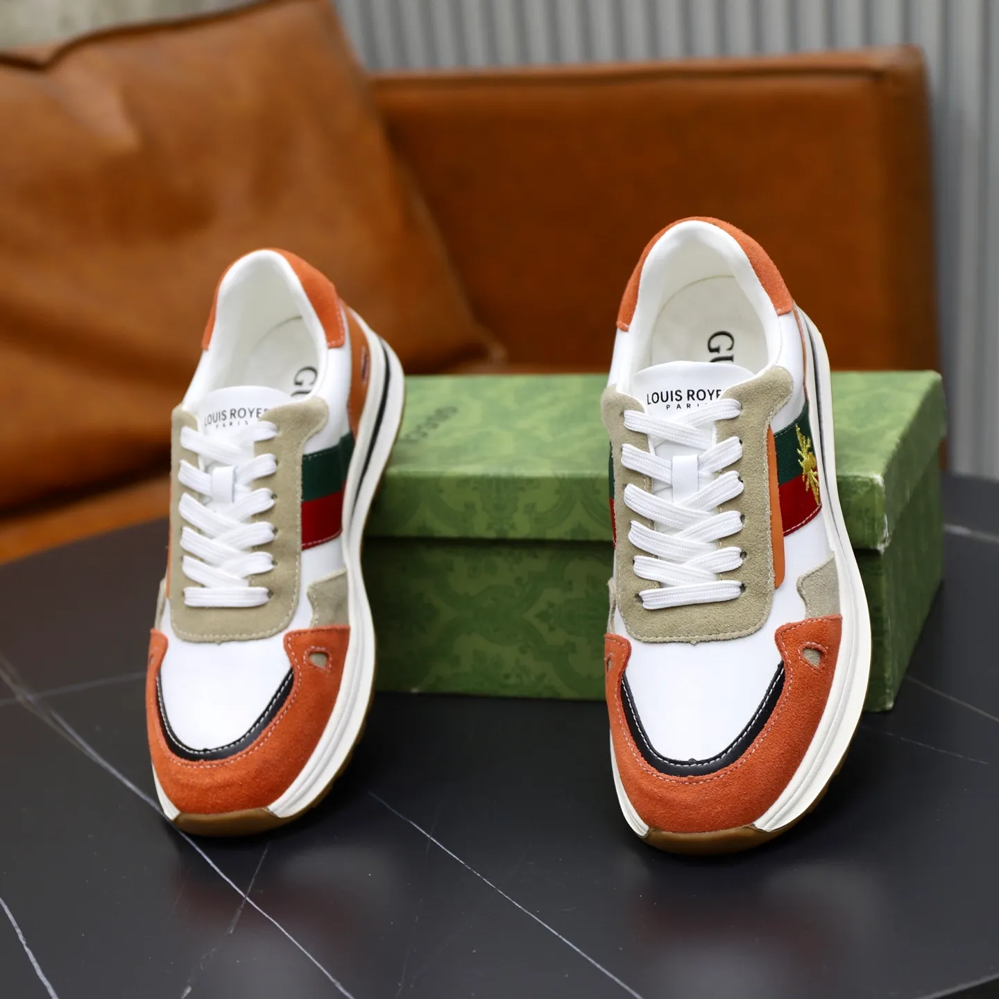 Ex-factory price: 400💰🙅‍♂️🙅‍♂️🙅‍♂️ Brand: GUCCI Standard code: 38-44 (45 customized) Grade: Same as the official website Material: Original material splicing Comfortable and breathable sheepskin lining Lightweight and wear-resistant sports outsole Style category: Men's fashionable casual shoes Running sneakers Distinguished luxury brand elements Top luxury Color: actual picture color